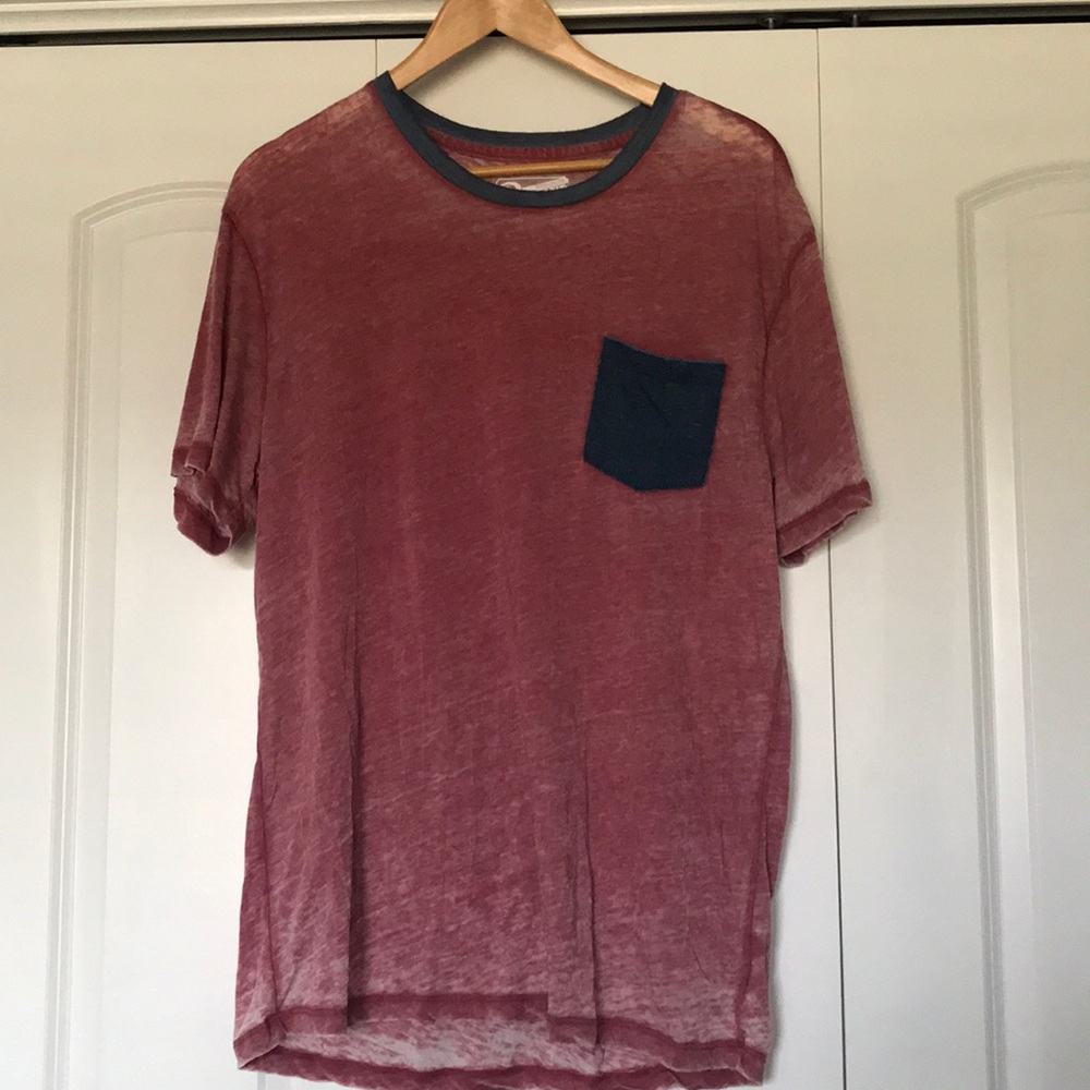 Men’s light weight t-shirt
